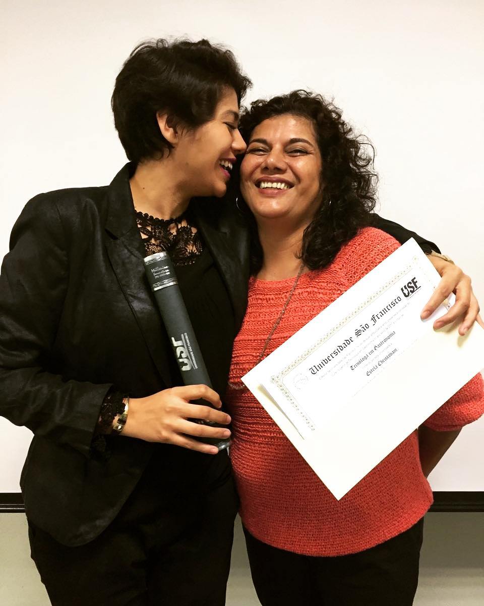 Eu e minha inspiração na minha formatura